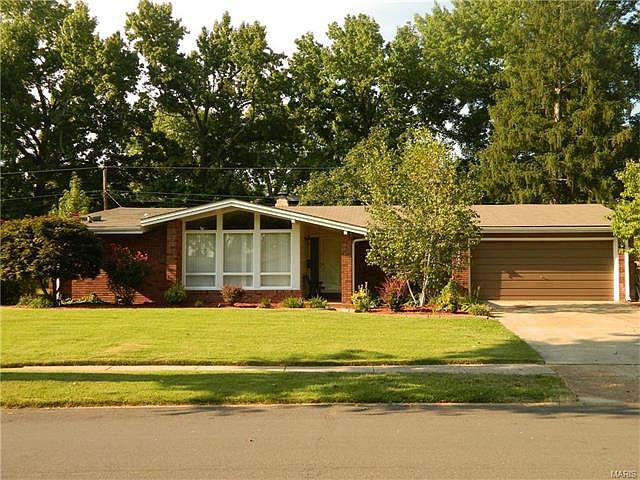 1st image of 1545 Thoroughbred Ln