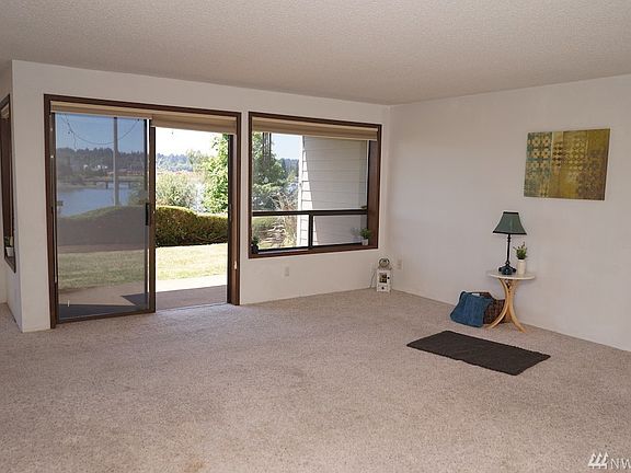 4th image of 900 E Bay Dr NE #A104