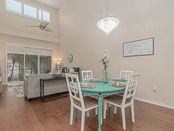 5th image of 505 Espana Ct #505