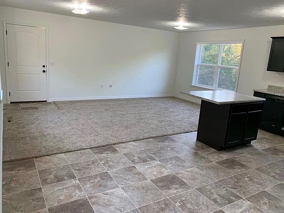 3rd image of 295 Woodbridge Estates Dr
