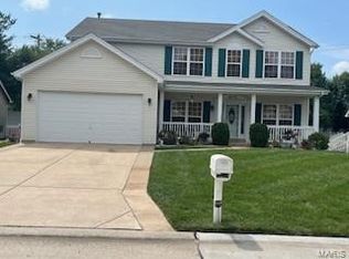 1921 Williamstown Dr, Saint Peters, MO 63376