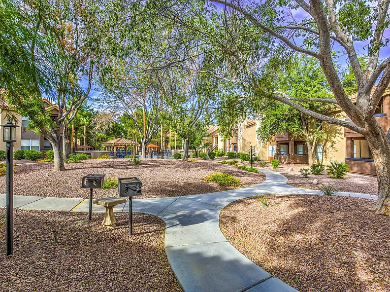 Apartments in Paradise
