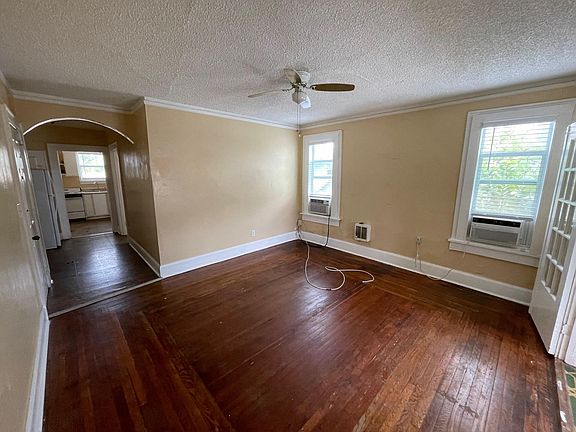 2nd image of 1026 6th St N APT 4