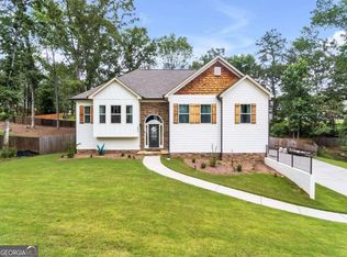 5855 Crowley Dr, Douglasville, GA 30135