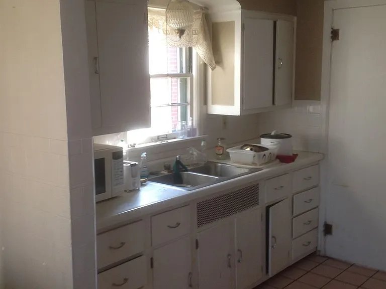 333 Lawn Ave — Photo 3