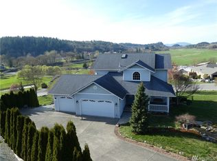 17000 Trout Dr, Mount Vernon, WA 98274