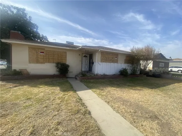 9990 Claremont Ave, Bloomington, CA 92316