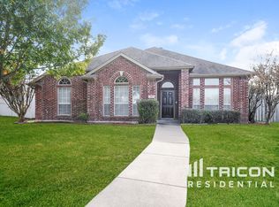 1362 Meadow Creek Dr, Lancaster, TX 75146