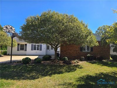 199 Saint Thomas Dr, Fremont, OH, 43420