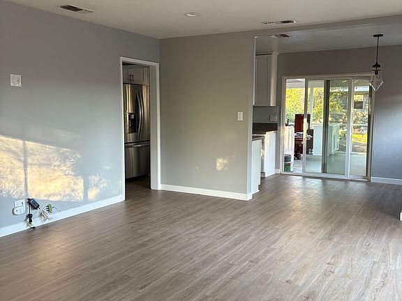 5th image of 432 Westpoint Dr #2