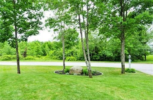 5th image of 45 Cortland Cir