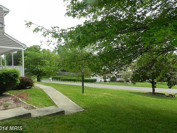4th image of 11717 Lottie Ct