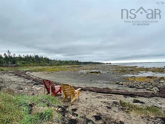 5th image of 1663 Highway 3