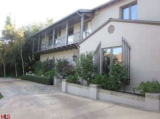 10560 Wyton Dr, Los Angeles, CA 90024