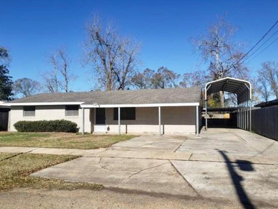 1st image of 114 Bradford Dr