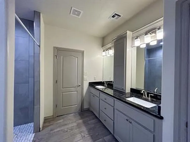 13132 NE Jaguar Ln — Photo 27