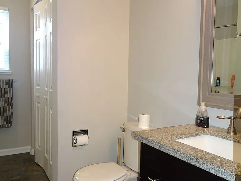 204 Old Hollow Rd — Photo 25