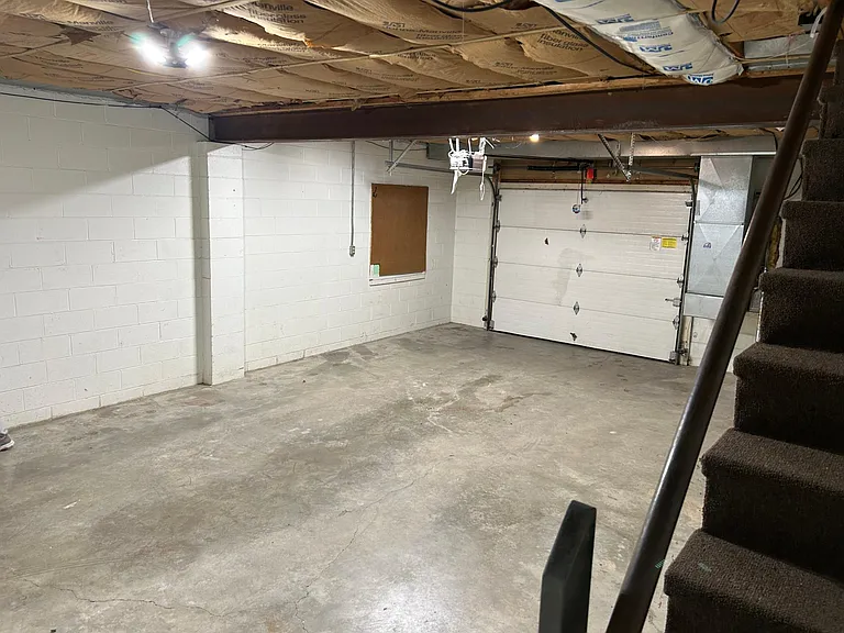 5 Maplewood Dr #12 — Photo 13