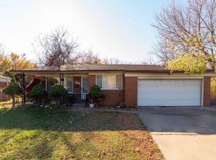 5156 E Eleven Mile Rd, Warren, MI 48091