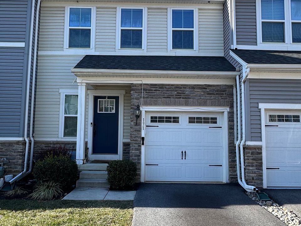 1st image of 171 Mulberry Dr