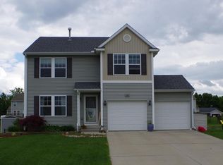 1652 S Park Dr SE, Caledonia, MI 49316