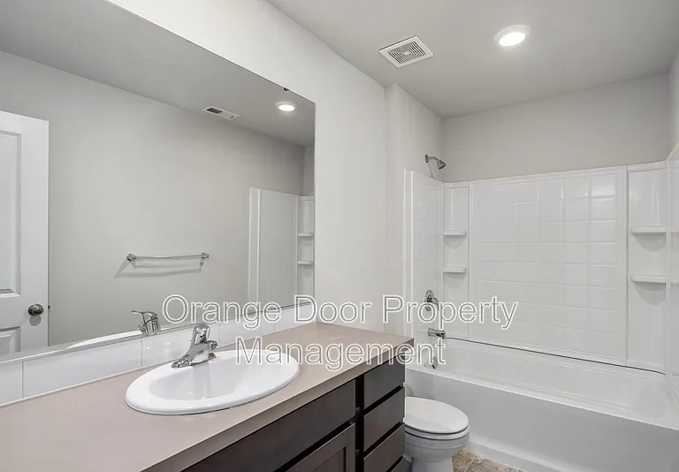5611 151st Street Ct E — Photo 25