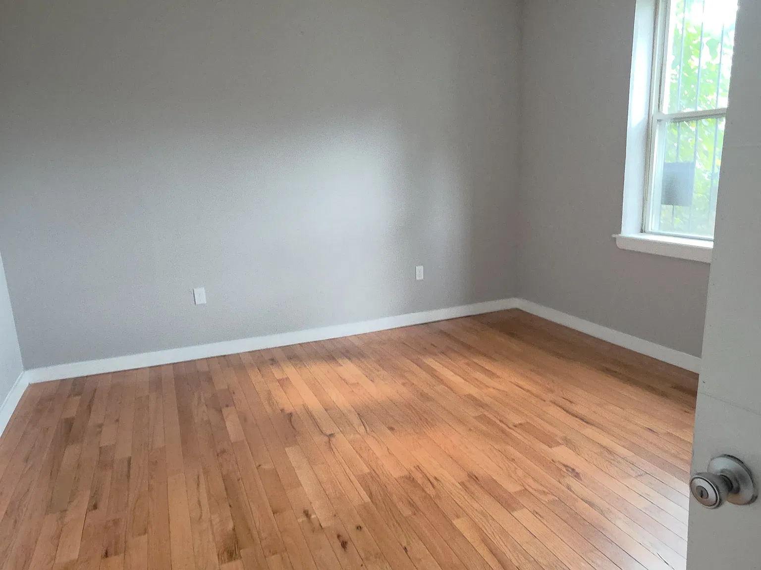 2 bed, 650 sqft, $1,800 — Photo 4