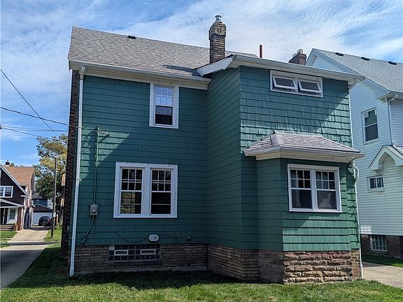 4th image of 2108 Marlindale Rd