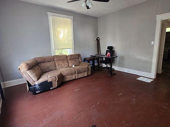 2nd image of 1613 Iliff Ave
