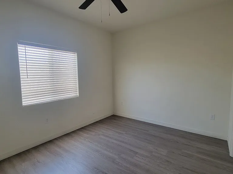 7003 Paige Elizabeth Ln — Photo 13