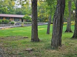 7585 Meeker Rd, Dayton, OH 45414