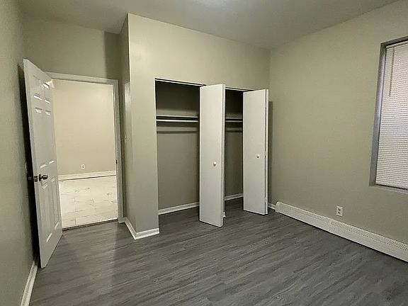 4th image of 246 Roseville Ave #5D