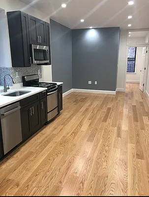 Rented by Urban Real Estate Property Group Inc | media 8