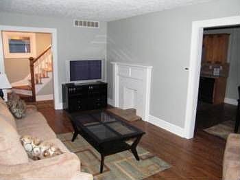 2nd image of 1436 Haines Ave