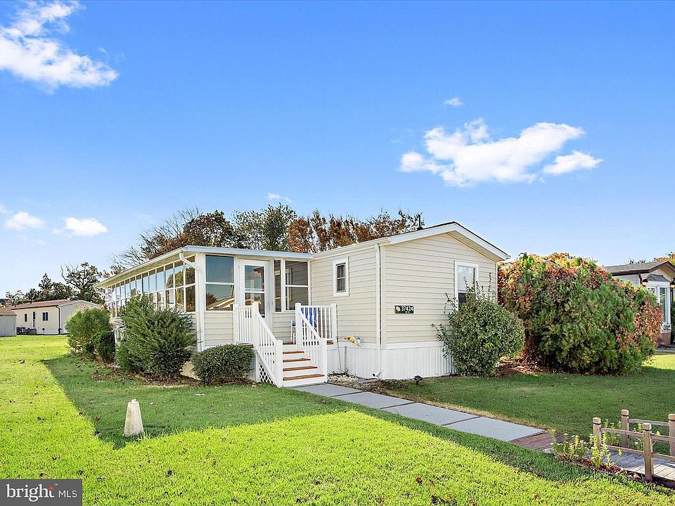 1st image of 37424 Shady Way