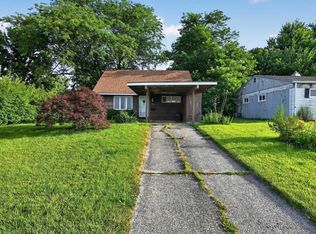 1147 Alpine Dr, South Bend, IN 46614