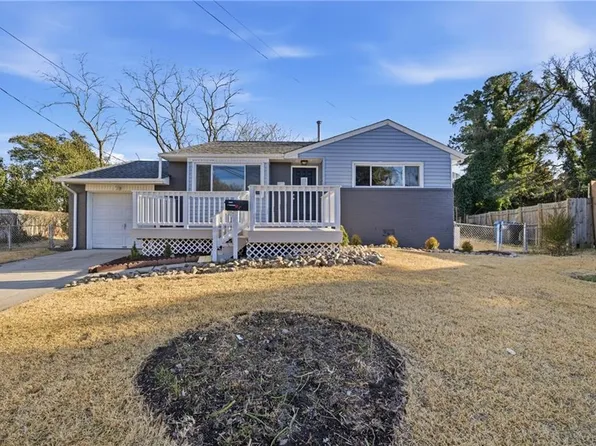 4977 Chaucer Ct, Virginia Beach, VA 23462