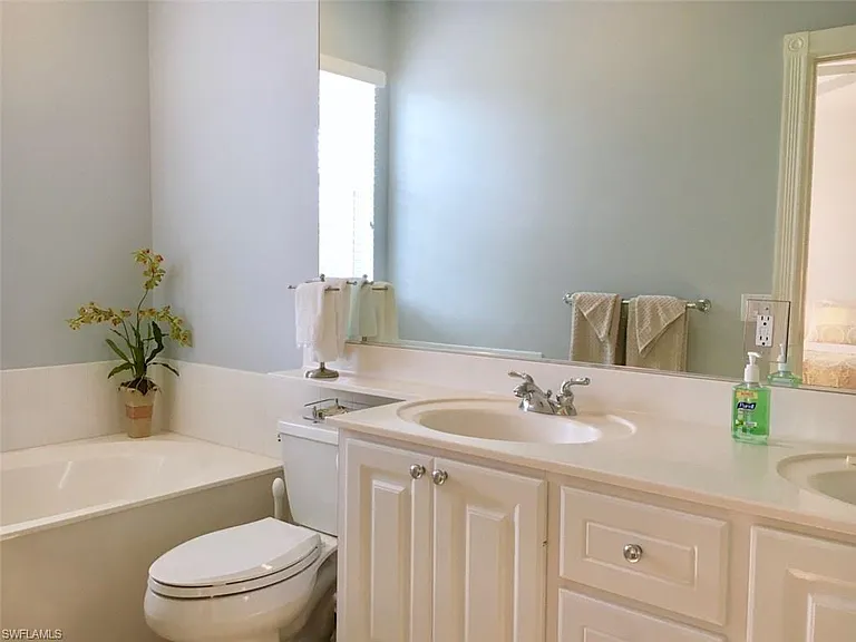 8047 Sorrento Ln — Photo 11