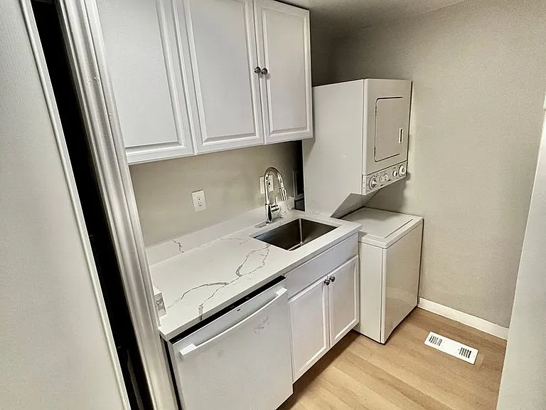 2347 S Race St #2367 — Photo 16
