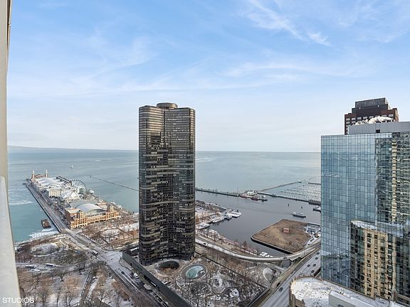 4th image of 600 N Lake Shore Dr APT 4407