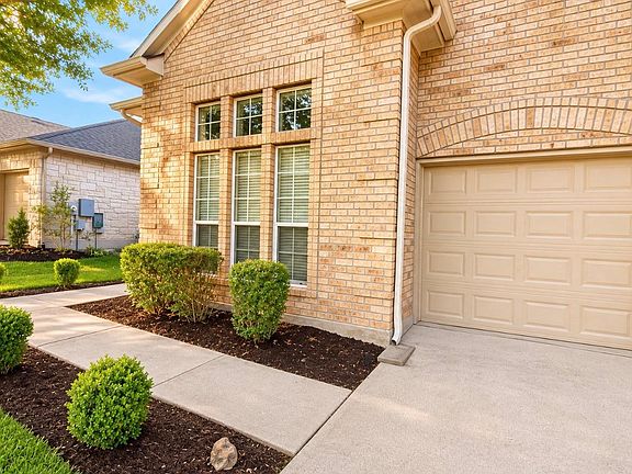 2nd image of 4205 Bent Wood Ct