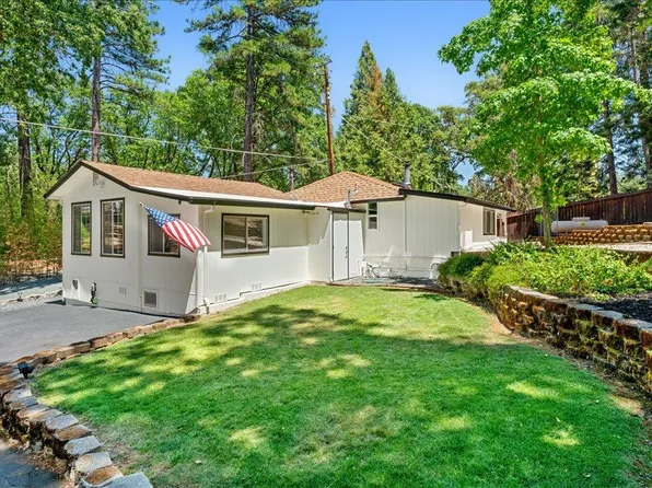 1035 Grange Rd, Meadow Vista, CA 95722