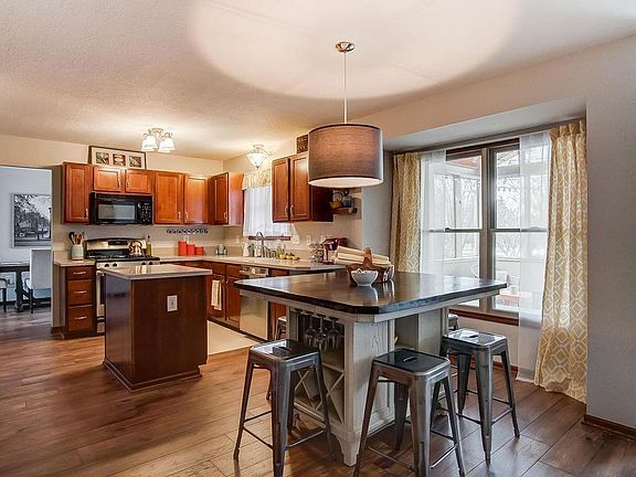 3rd image of 4147 Hoffman Farms Dr
