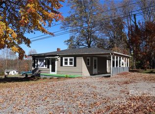 1223 Delwood Dr SW, Lenoir, NC 28645