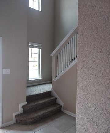 2nd image of 8934 Holland Park
