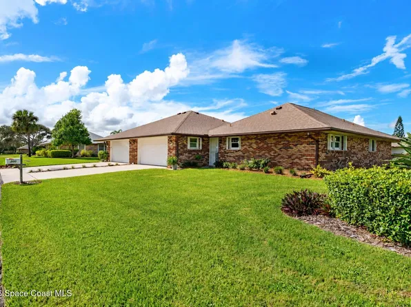 200 Chalet Ave, Indialantic, FL 32903