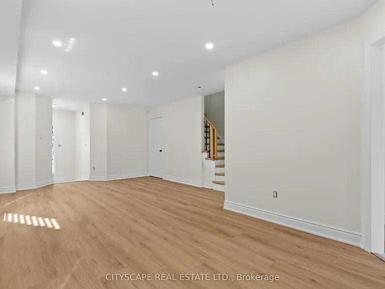 3409 McDowell Dr — Photo 8