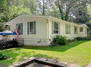 970 Crystal Rock Rd, Lusby, MD 20657