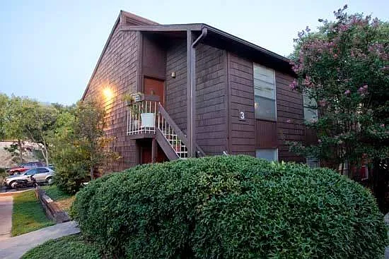 Oak Grove — Photo 54