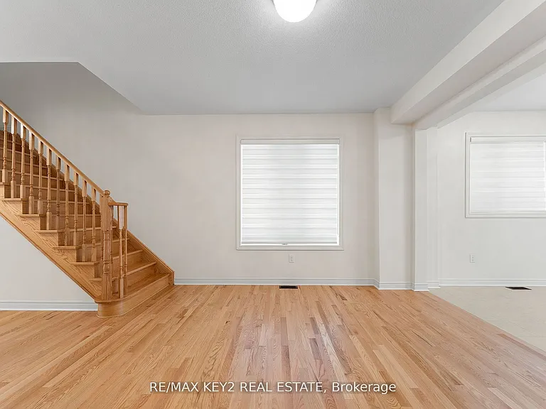 175 Hartney Dr — Photo 15